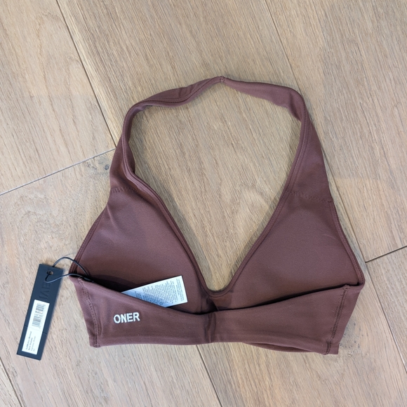 Oner Active SoftMotion Minimal Halter Neck Bralette with White Logo - Picture 3 of 6